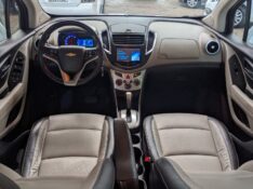 CHEVROLET TRACKER 1.8 MPFI LTZ 4X2 16V FLEX 4P AUTOMÁTICO 2014/2015 RICARDO VEÍCULOS TEUTÔNIA / Carros no Vale