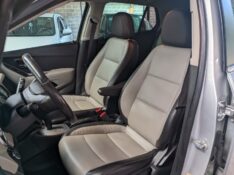 CHEVROLET TRACKER 1.8 MPFI LTZ 4X2 16V FLEX 4P AUTOMÁTICO 2014/2015 RICARDO VEÍCULOS TEUTÔNIA / Carros no Vale