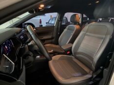 VOLKSWAGEN NIVUS 1.0 TSI HIGHLINE FLEX 4P AUTOMÁTICO 2022/2022 BOSCO AUTOMÓVEIS GUAPORÉ / Carros no Vale
