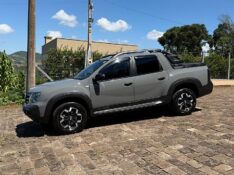 RENAULT OROCH OUTSIDER 1.3 TURBO 2023/2023 BOSCO AUTOMÓVEIS GUAPORÉ / Carros no Vale