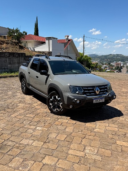 RENAULT OROCH OUTSIDER 1.3 TURBO 2023/2023 BOSCO AUTOMÓVEIS GUAPORÉ / Carros no Vale