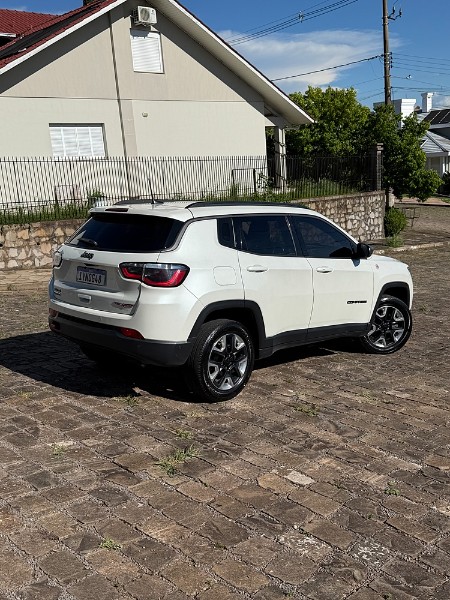 JEEP COMPASS 2.0 16V DIESEL TRAILHAWK 4X4 AUTOMÁTICO 2018/2018 BOSCO AUTOMÓVEIS GUAPORÉ / Carros no Vale
