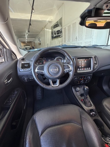 JEEP COMPASS 2.0 16V DIESEL TRAILHAWK 4X4 AUTOMÁTICO 2018/2018 BOSCO AUTOMÓVEIS GUAPORÉ / Carros no Vale