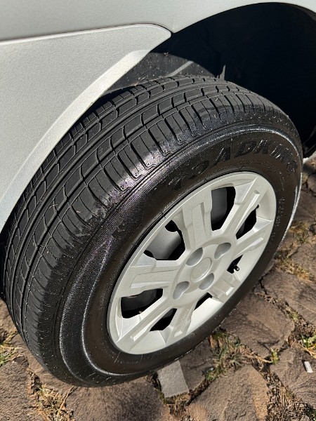 FIAT DOBLO ESSENCE 1.8 FLEX 2013/2013 BOSCO AUTOMÓVEIS GUAPORÉ / Carros no Vale