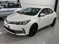 TOYOTA CORALLA XEI 2.0 2018/2018 NEURI VEÍCULOS LAJEADO / Carros no Vale