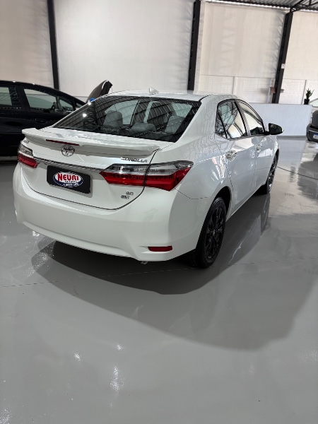 TOYOTA CORALLA XEI 2.0 2018/2018 NEURI VEÍCULOS LAJEADO / Carros no Vale