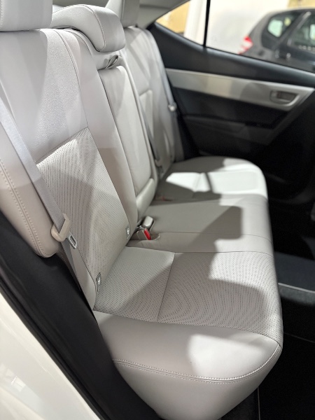 TOYOTA CORALLA XEI 2.0 2018/2018 NEURI VEÍCULOS LAJEADO / Carros no Vale