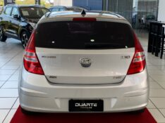 HYUNDAI I30 2.0 16V 145CV 2009/2010 DUARTE VEÍCULOS PORTO ALEGRE / Carros no Vale