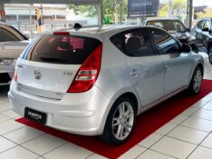 HYUNDAI I30 2.0 16V 145CV 2009/2010 DUARTE VEÍCULOS PORTO ALEGRE / Carros no Vale