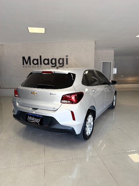 CHEVROLET ONIX 1.0 LT 12V TURBO 2022/2022 MALAGGI VEÍCULOS ENCANTADO / Carros no Vale