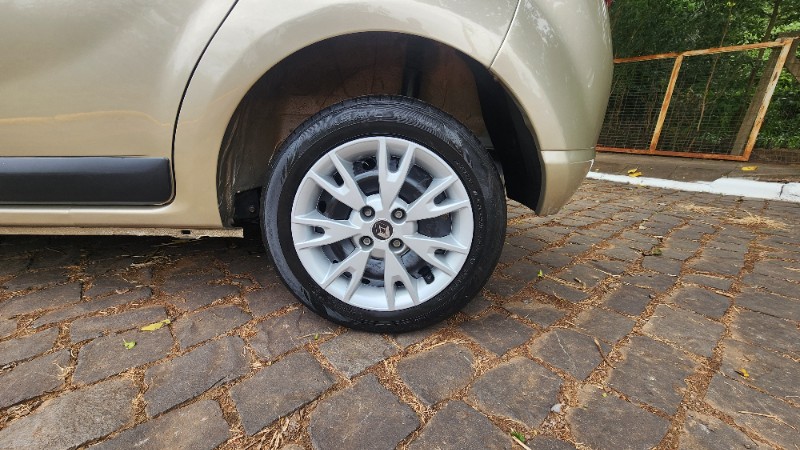 RENAULT SANDERO 1.6 EXP FLEX 2012/2012 FERNANDO AUTOMÓVEIS | REVENDA DE CARROS ARROIO DO MEIO ARROIO DO MEIO / Carros no Vale