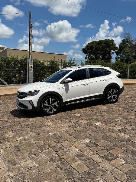 VOLKSWAGEN NIVUS 1.0 TSI HIGHLINE FLEX 4P AUTOMÁTICO 2022/2022 BOSCO AUTOMÓVEIS GUAPORÉ / Carros no Vale VOLKSWAGEN NIVUS 1.0 TSI HIGHLINE FLEX 4P AUTOMÁTICO 2022/2022 BOSCO AUTOMÓVEIS GUAPORÉ / Carros no Vale