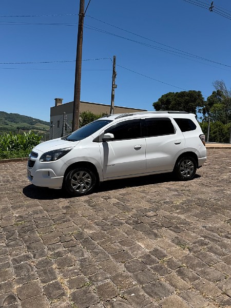 CHEVROLET SPIN 1.8 ADVANTAGE 8V FLEX 4P AUTOMÁTICO 2018/2018 BOSCO AUTOMÓVEIS GUAPORÉ / Carros no Vale