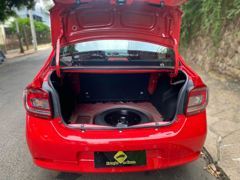 RENAULT LOGAN ZEN 1.0 2021/2022 ESTAÇÃO DO CARRO ESTRELA / Carros no Vale