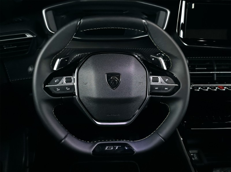 PEUGEOT 2008 1.0 TURBO 200 FLEX ALLURE CVT 2025/2025 DUARTE VEÍCULOS PORTO ALEGRE / Carros no Vale