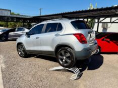 CHEVROLET TRACKER 1.8 LTZ /2014 AR MULTIMARCAS VENÂNCIO AIRES / Carros no Vale