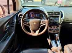 CHEVROLET TRACKER 1.8 LTZ /2014 AR MULTIMARCAS VENÂNCIO AIRES / Carros no Vale