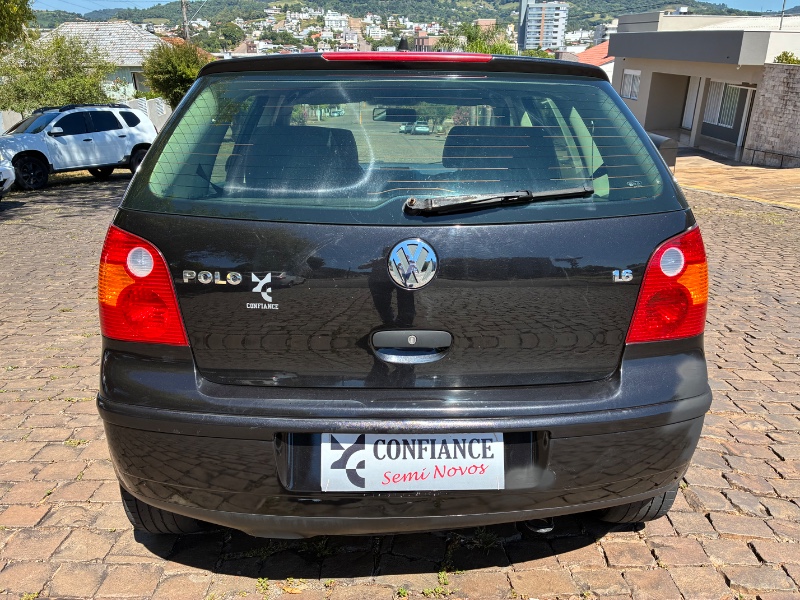 VOLKSWAGEN POLO HATCH 1.6 2003/2003 COMPLETO VEÍCULOS GUAPORÉ / Carros no Vale