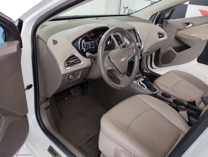 CHEVROLET CRUZE LTZ 1.4 16V TURBO FLEX 4P AUT. 2019/2019 TIAGO AUTOMÓVEIS VENÂNCIO AIRES / Carros no Vale
