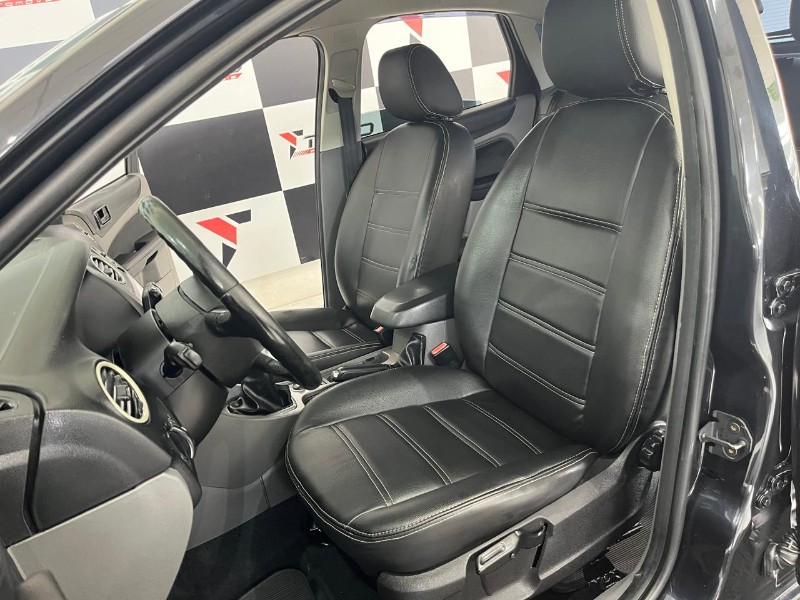 FORD FOCUS 1.6 HATCH FLEX 2012/2012 TIAGO AUTOMÓVEIS VENÂNCIO AIRES / Carros no Vale