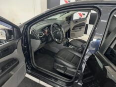 FORD FOCUS 1.6 HATCH FLEX 2012/2012 TIAGO AUTOMÓVEIS VENÂNCIO AIRES / Carros no Vale