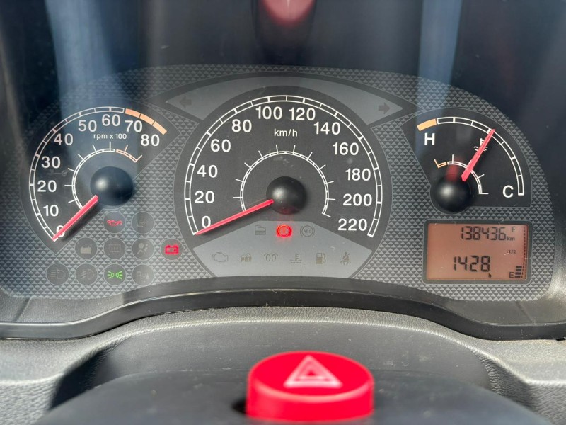 FIAT SIENA EL CELEB 1.4 /2012 RT 811 VEÍCULOS ARROIO DO MEIO / Carros no Vale