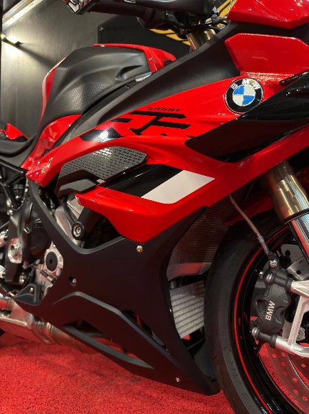 BMW MOTOS S 1000 RR /2025 EXCLUSIVO VEÍCULOS SANTA CRUZ DO SUL / Carros no Vale