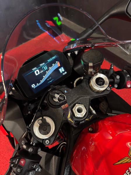 BMW MOTOS S 1000 RR /2025 EXCLUSIVO VEÍCULOS SANTA CRUZ DO SUL / Carros no Vale