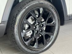 JEEP COMPASS 2.0 LIMITED 4X4 2021/2021 JOÃO CARROS MULTIMARCAS GUAPORÉ / Carros no Vale