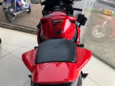 HONDA MOTOS CBR 1000 RR FIRE BLADE 2006/2006 JASER MOTOS LAJEADO / Carros no Vale