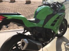 KAWASAKI NINJA 300 2013/2013 JASER MOTOS LAJEADO / Carros no Vale