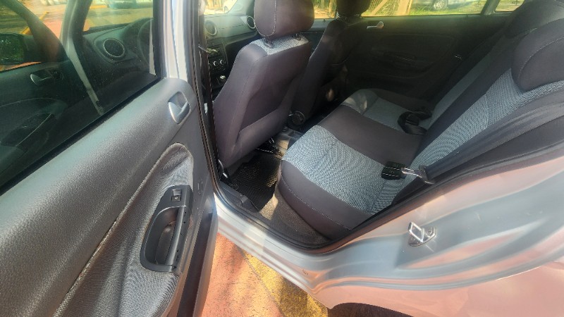 VOLKSWAGEN GOL 1.6 POWER 2011/2011 FERNANDO AUTOMÓVEIS | REVENDA DE CARROS ARROIO DO MEIO ARROIO DO MEIO / Carros no Vale