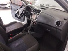 RENAULT SANDERO 1.6 EXPRESSION 8V 2016/2016 TIAGO AUTOMÓVEIS VENÂNCIO AIRES / Carros no Vale