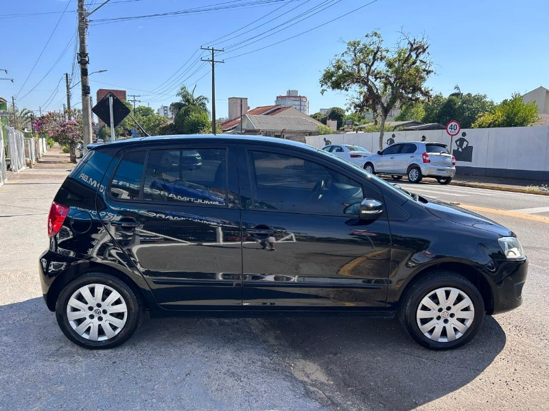 VOLKSWAGEN FOX 1.0 MI TOTAL FLEX 8V 5P 2010/2010 LS MULTIMARCAS VENÂNCIO AIRES / Carros no Vale