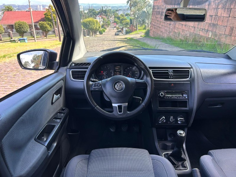 VOLKSWAGEN FOX 1.0 MI TOTAL FLEX 8V 5P 2010/2010 LS MULTIMARCAS VENÂNCIO AIRES / Carros no Vale