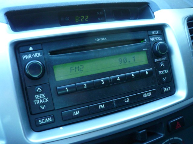 TOYOTA HILUX CABINE DUPLA HILUX CD SR 4X4 2.8 TDI DIESEL AUT. 2013/2013 PREMIUM AUTOMÓVEIS ARROIO DO MEIO / Carros no Vale