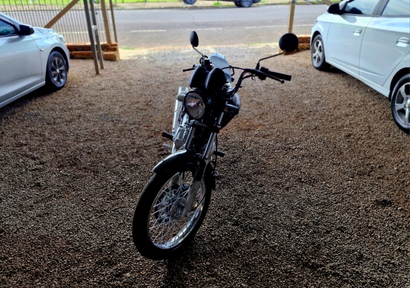 HONDA MOTOS CG 150 TITAN ESD 2005/2006 CRUZEIRO MULTIMARCAS CRUZEIRO DO SUL / Carros no Vale
