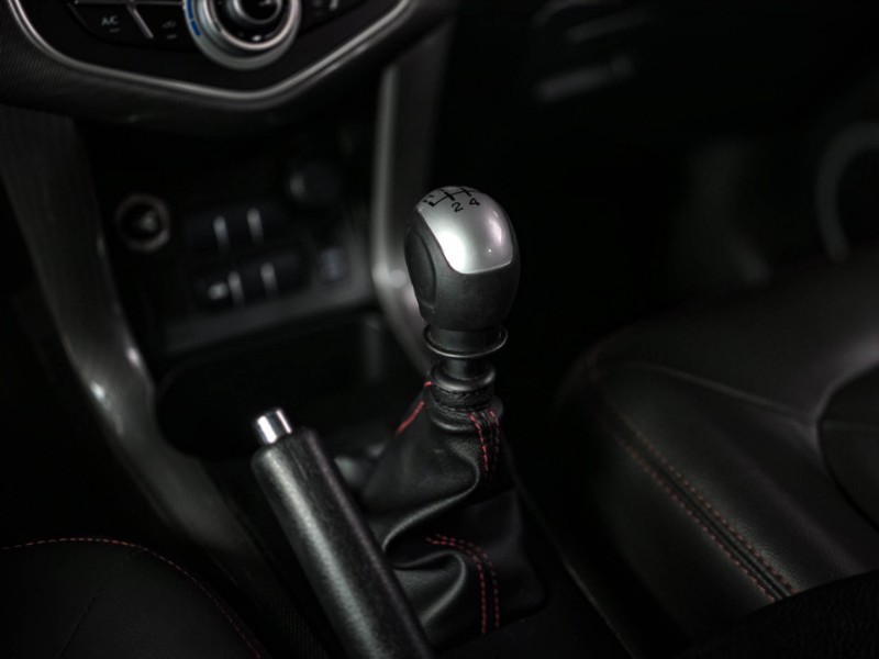 LIFAN X60 1.8 TALENT 16V GASOLINA 4P MANUAL 2018/2019 DUARTE VEÍCULOS PORTO ALEGRE / Carros no Vale