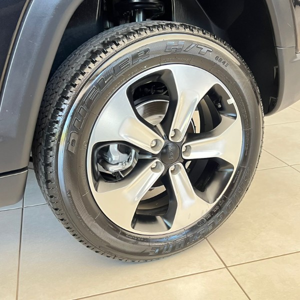 JEEP COMPASS LONGITUDE 2.0 4X4 DIES 16V 2018/2018 JOÃO CARROS MULTIMARCAS GUAPORÉ / Carros no Vale JEEP COMPASS LONGITUDE 2.0 4X4 DIES 16V 2018/2018 JOÃO CARROS MULTIMARCAS GUAPORÉ / Carros no Vale