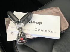 JEEP COMPASS LONGITUDE 2.0 4X4 DIES 16V 2018/2018 JOÃO CARROS MULTIMARCAS GUAPORÉ / Carros no Vale