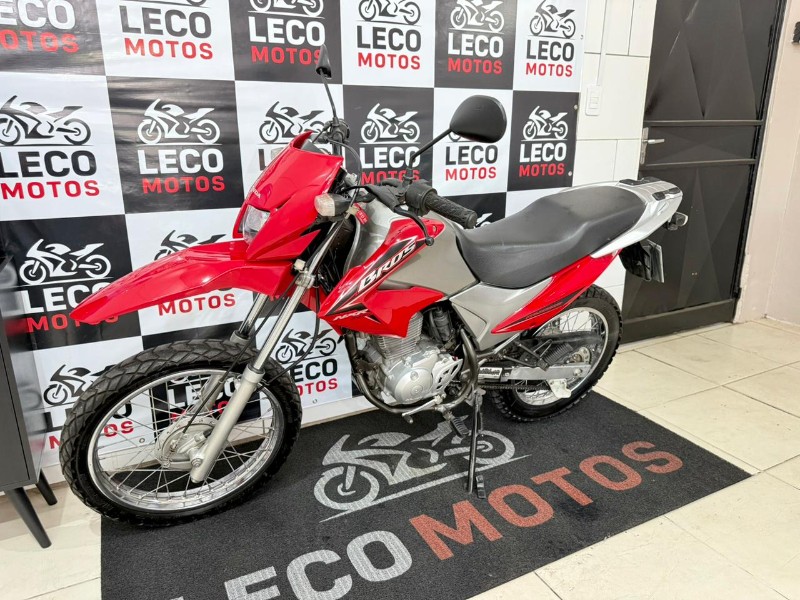 HONDA MOTOS NRX150 BROS ES 2010/2010 LECO MOTOS VENÂNCIO AIRES / Carros no Vale HONDA MOTOS NRX150 BROS ES 2010/2010 LECO MOTOS VENÂNCIO AIRES / Carros no Vale