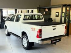 TOYOTA HILUX CD SR D4-D 4X4 3.0 TDI DIES AUT. 2015/2015 JOÃO CARROS MULTIMARCAS GUAPORÉ / Carros no Vale