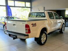 TOYOTA HILUX CD SR D4-D 4X4 3.0 TDI DIES AUT. 2015/2015 JOÃO CARROS MULTIMARCAS GUAPORÉ / Carros no Vale