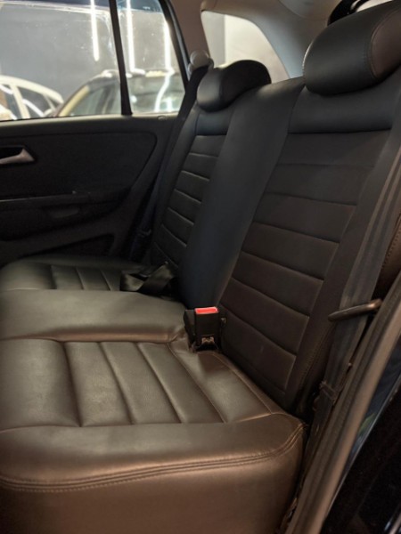 VOLKSWAGEN SPACEFOX 1.6 8V TREND TOTALFLEX 2018/2018 JM AUTOMÓVEIS VENÂNCIO AIRES / Carros no Vale