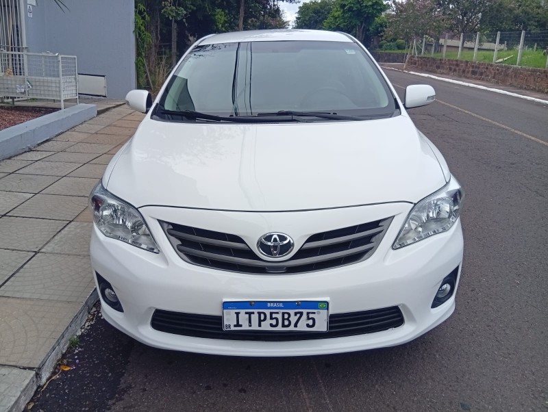 TOYOTA COROLLA 2.0 XEI 16V FLEX 4P AUTOMÁTICO 2012/2013 ALTERNATIVA VEÍCULOS LAJEADO / Carros no Vale