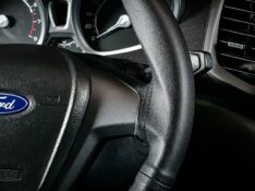 FORD ECOSPORT 1.6 SE 16V FLEX 4P MANUAL 2014/2014 DUARTE VEÍCULOS PORTO ALEGRE / Carros no Vale