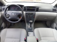 TOYOTA COROLLA XEI 1.8 AUT. 2005/2005 ALTERNATIVA VEÍCULOS LAJEADO / Carros no Vale