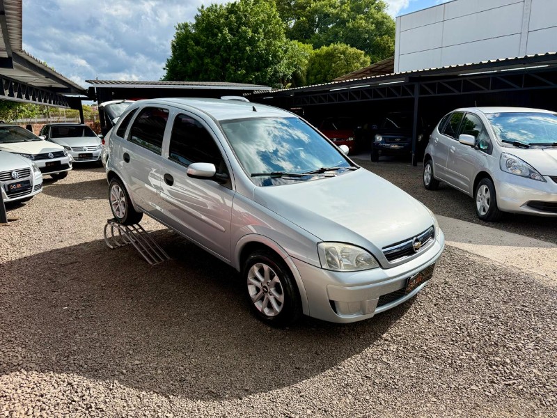 CHEVROLET CORSA 1.4 MAXX 8V /2012 AR MULTIMARCAS VENÂNCIO AIRES / Carros no Vale