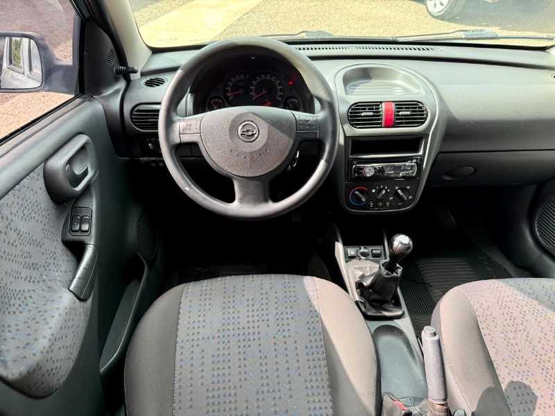 CHEVROLET CORSA 1.4 MAXX 8V /2012 AR MULTIMARCAS VENÂNCIO AIRES / Carros no Vale