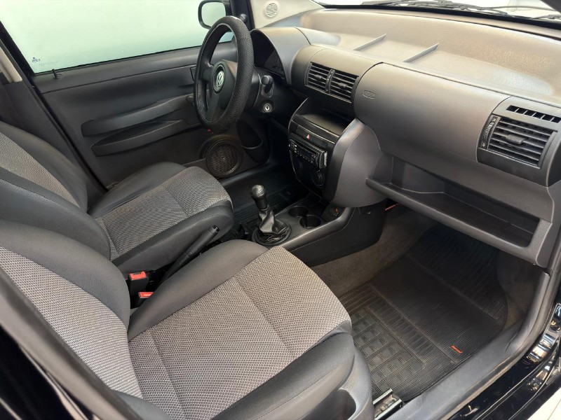 VOLKSWAGEN FOX 1.0 CITY 8V 2006/2006 LUCAS AUTOMÓVEIS BOM RETIRO DO SUL / Carros no Vale